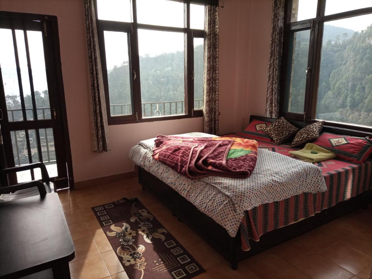 Thakur Homes- Couple And Family Friendly Homestay Шимла Экстерьер фото